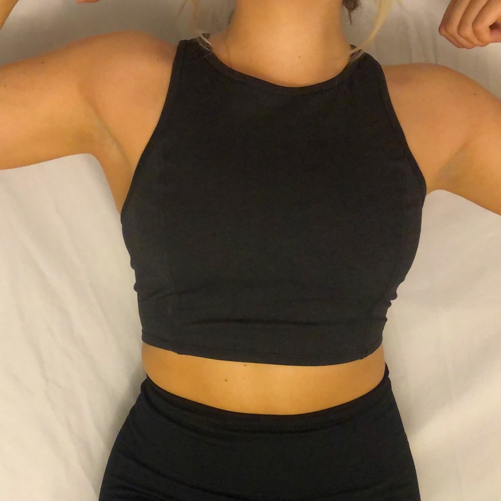 Workout tank top